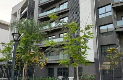Apartment - 2 Bedrooms - 1 Bathroom for sale in Taj City - 5th Settlement Compounds - The 5th Settlement - New Cairo City - Cairo