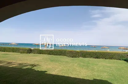 Villa - 5 Bedrooms - 5 Bathrooms for sale in La Vista 3 - La Vista - Al Ain Al Sokhna - Suez