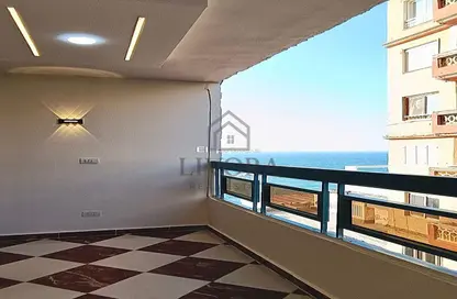 Apartment - 3 Bedrooms - 2 Bathrooms for sale in El Gaish Road - Sidi Beshr - Hay Awal El Montazah - Alexandria