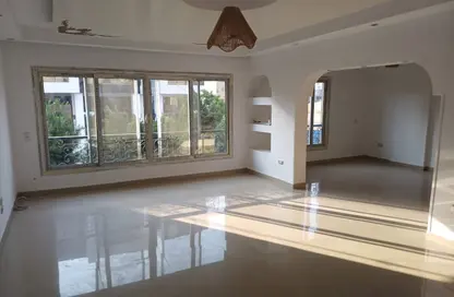 شقة - 2 غرف نوم - 2 حمامات للايجار في شارع 233 - دجلة - حي المعادي - القاهرة