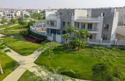 (بنتهاوس  (روف - 3 غرف نوم - 3 حمامات للبيع في كليوباترا سكوير - محور 26 يوليو - مدينة 6 أكتوبر - الجيزة
