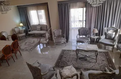 Penthouse - 3 Bedrooms - 2 Bathrooms for sale in 10th District - Sheikh Zayed City - Giza