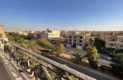 Apartment - 2 Bedrooms - 2 Bathrooms for rent in Al Narges - New Cairo City - Cairo