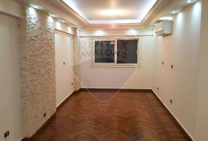 7852858 - Property Image 2