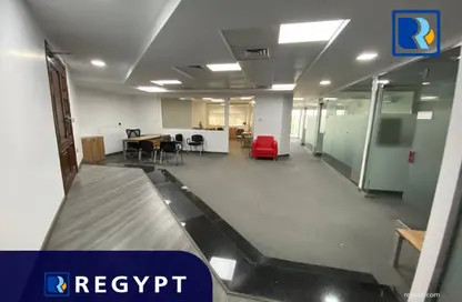 Office Space - Studio - 4 Bathrooms for rent in Cornish El Nile St. - Maadi - Hay El Maadi - Cairo