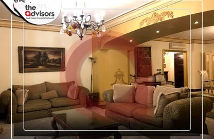 شقة - 3 غرف نوم - 3 حمامات للايجار في ميدان سانت - كفر عبده - رشدي - حي شرق - الاسكندرية