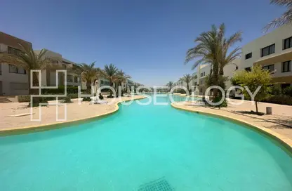 شاليه - 2 غرف نوم - 2 حمامات للبيع في أزهى - العين السخنة - السويس شاليه - 2 غرف نوم - 2 حمامات للبيع في أزهى - العين السخنة - السويس