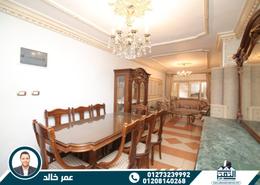 شقة - 3 غرف نوم - 1 حمام for للبيع in شارع نور الدين - كامب شيزار - حي وسط - الاسكندرية