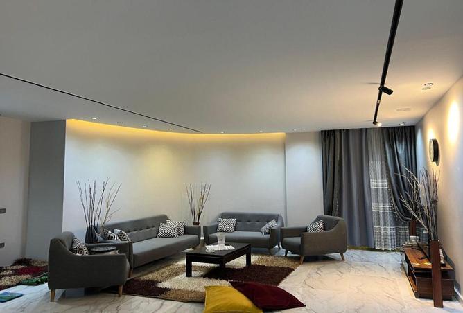 8426061 - Property Image 2