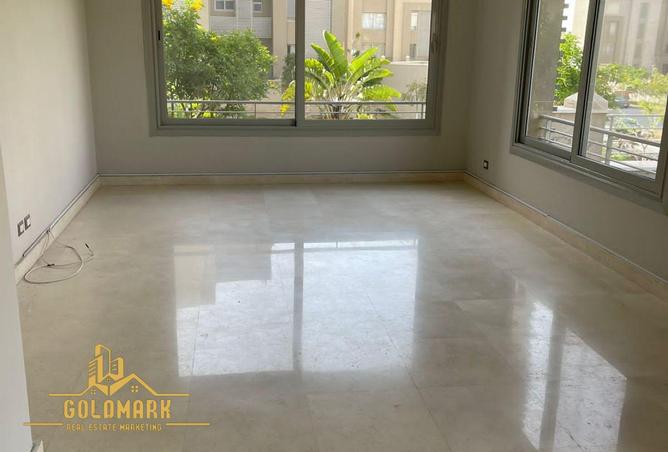 8322926 - Property Image 2