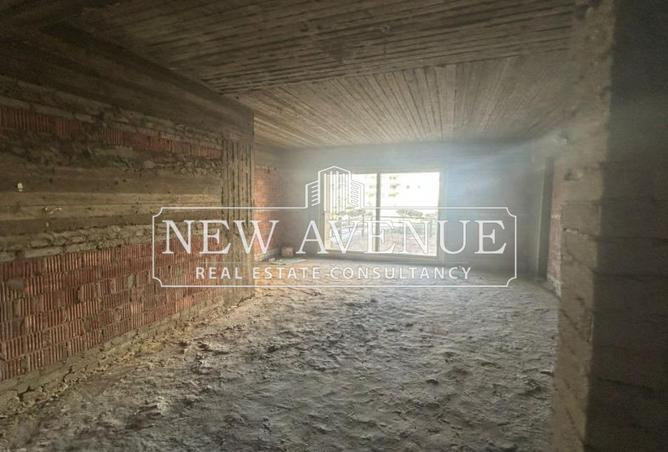 8373018 - Property Image 3