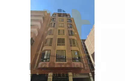 بناية كاملة - استوديو للبيع في المعادي - حي المعادي - القاهرة