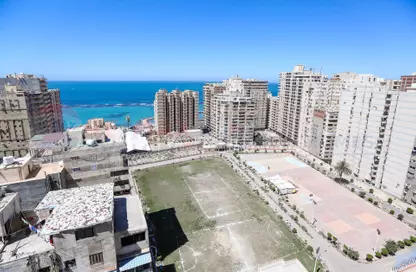 شقة - 5 غرف نوم - 4 حمامات للايجار في ميامي - حي اول المنتزة - الاسكندرية