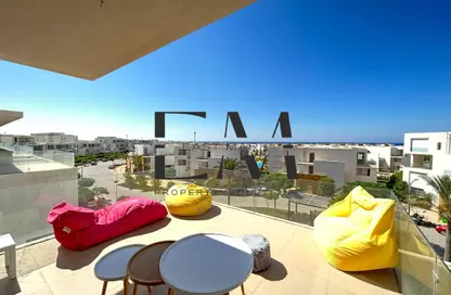 (بنتهاوس  (روف - 3 غرف نوم - 3 حمامات للايجار في سي شيل - سيدي عبد الرحمن - الساحل الشمالي