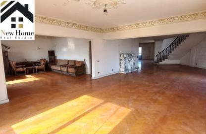 Penthouse - 6 Bedrooms - 5 Bathrooms for sale in Mohamed Maraashly St. - Zamalek - Cairo