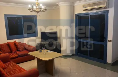 Apartment - 3 Bedrooms - 2 Bathrooms for rent in Street 200 - Degla - Hay El Maadi - Cairo
