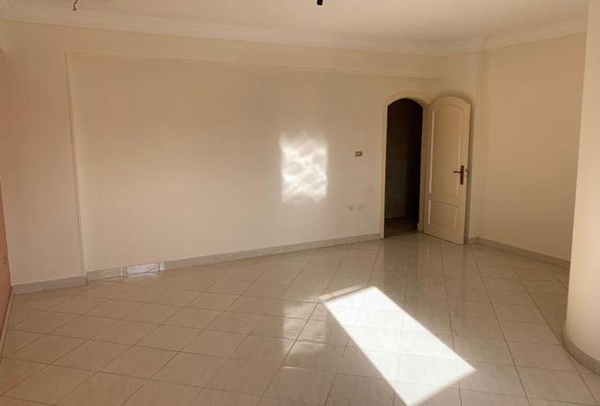 8055569 - Property Image 3