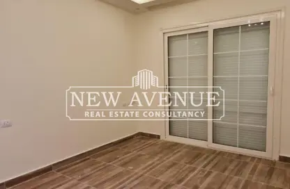 Apartment - 2 Bedrooms - 1 Bathroom for sale in Regents Park - Al Andalus District - New Cairo City - Cairo