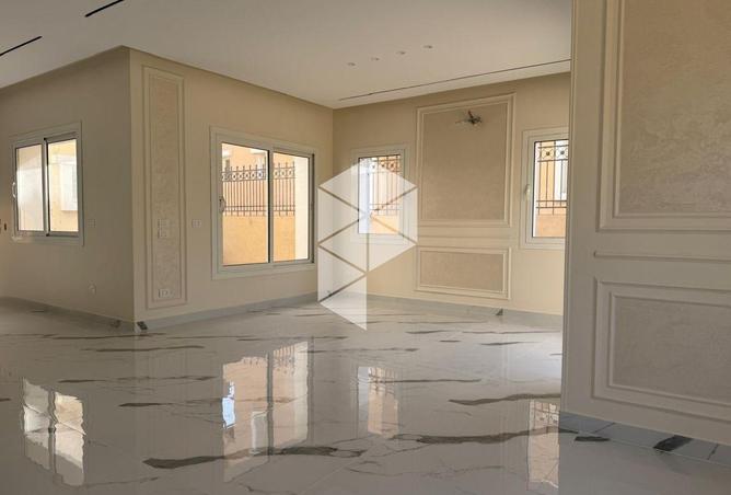 8407321 - Property Image 2