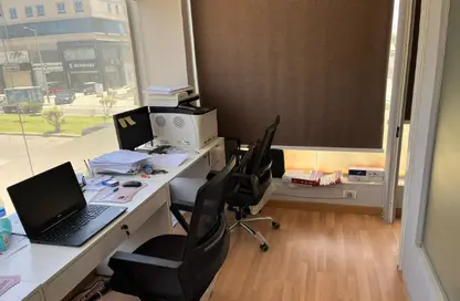 Office Space - Studio - 1 Bathroom for rent in Beverly Hills - Sheikh Zayed Compounds - Sheikh Zayed City - Giza