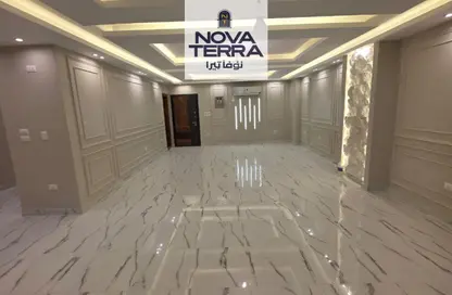 Apartment - 3 Bedrooms - 2 Bathrooms for sale in Gates Prive - Waslet Dahshur Road - Sheikh Zayed City - Giza