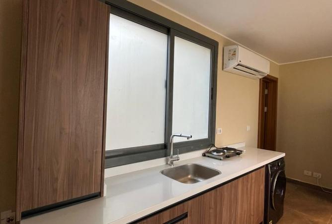 8073383 - Property Image 2