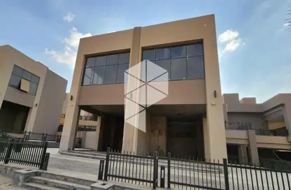 محل تجاري - استوديو - 2 حمامات للايجار في بالم هيلز قطامية اكستينشن - كمبوندات التجمع الخامس - التجمع الخامس - مدينة القاهرة الجديدة - القاهرة