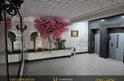 Apartment - 4 Bedrooms - 3 Bathrooms for rent in Al Maqrizi St. - Zamalek - Cairo