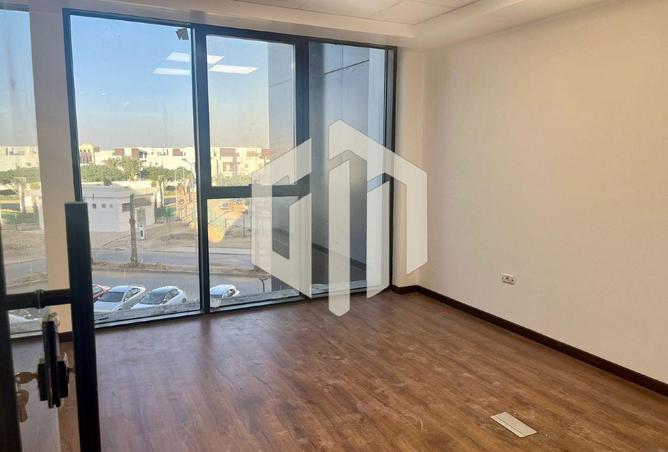 7889205 - Property Image 3