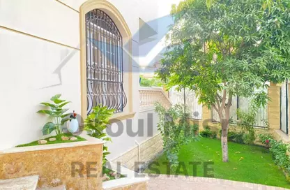 Villa - 5 Bedrooms - 4 Bathrooms for rent in Yasmine District - 14th District - Sheikh Zayed City - Giza