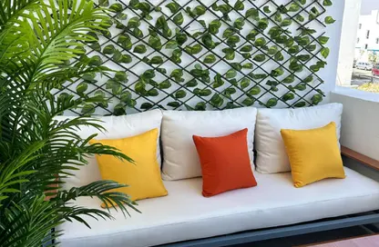 Chalet - 2 Bedrooms - 2 Bathrooms for rent in Mountain View - Ras Al Hekma - North Coast