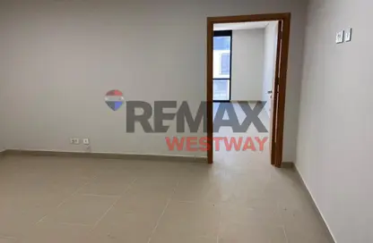 عيادة - استوديو - 1 حمام للايجار في سوديك ويست - كمبوندات الشيخ زايد - الشيخ زايد - الجيزة