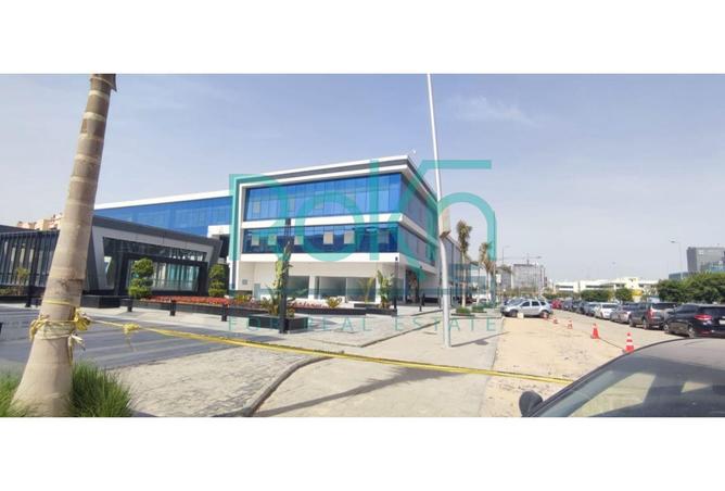 8378341 - Property Image 2