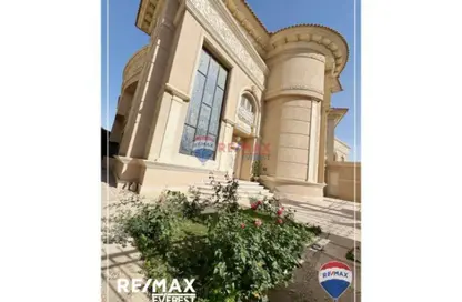 Villa - 4 Bedrooms - 5 Bathrooms for rent in Al  Rabwa - Sheikh Zayed Compounds - Sheikh Zayed City - Giza