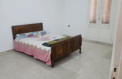 شقة - 3 غرف نوم - 2 حمامات للايجار في شارع ابو موسي الاشعري - التجمع الاول - مدينة القاهرة الجديدة - القاهرة