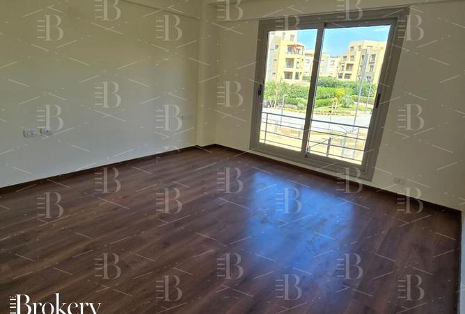 8439242 - Property Image 3