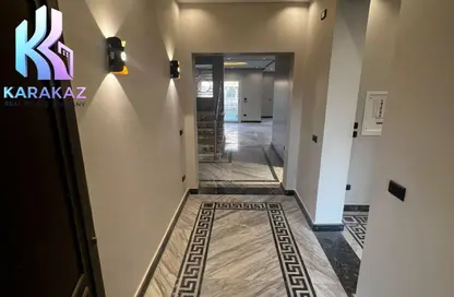 فيلا - 4 غرف نوم - 5 حمامات للايجار في ميفيدا - كمبوندات التجمع الخامس - التجمع الخامس - مدينة القاهرة الجديدة - القاهرة