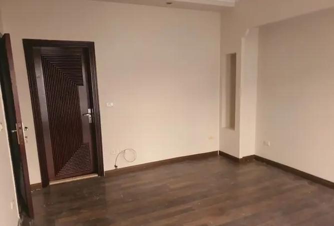 8380289 - Property Image 3