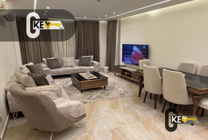 8233617 - Property Image 2