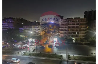 Apartment - 3 Bedrooms - 3 Bathrooms for sale in El Khalifa El Maamoun St. - Roxy - Heliopolis - Masr El Gedida - Cairo