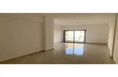 Apartment - 3 Bedrooms - 2 Bathrooms for sale in Moon Residences - Fifth Square - The 5th Settlement - New Cairo City - Cairo