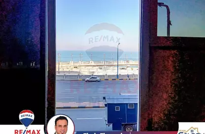 مساحات مكتبية - استوديو - 1 حمام للايجار في ميامي - حي اول المنتزة - الاسكندرية