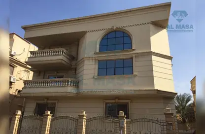 Villa for sale in Al Shouyfat St. - District 1 - The 5th Settlement - New Cairo City - Cairo