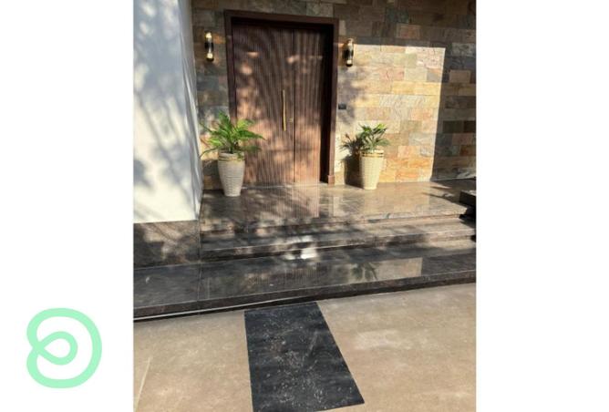 8257040 - Property Image 3