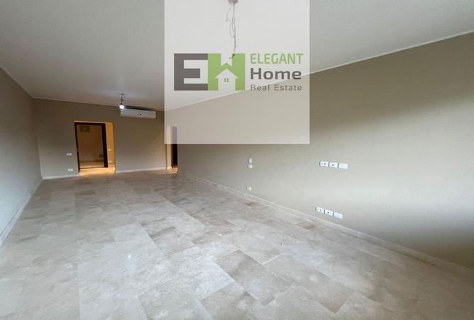 8083078 - Property Image 3
