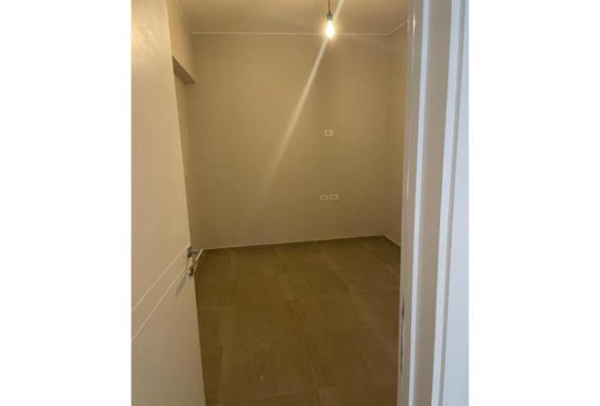 8182816 - Property Image 2