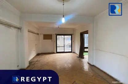 Apartment - 3 Bedrooms - 2 Bathrooms for sale in Sarayat Al Maadi - Hay El Maadi - Cairo
