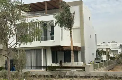 Villa - 6 Bedrooms - 6 Bathrooms for sale in Joulz - Cairo Alexandria Desert Road - 6 October City - Giza