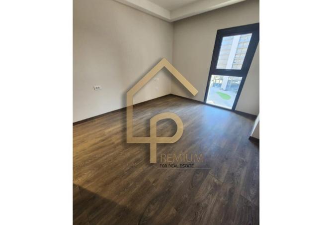 8131010 - Property Image 3