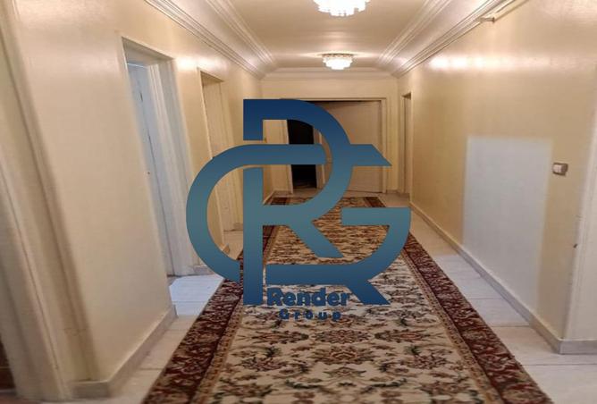 8242333 - Property Image 2